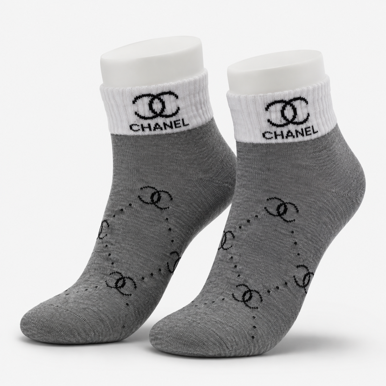 جوراب نیم ساق زنانه پنبه طرح شنل (Chanel) طوسی روشن